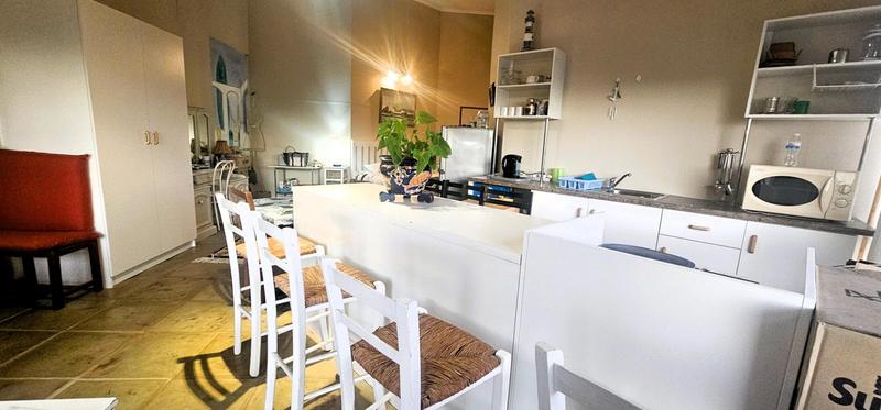 7 Bedroom Property for Sale in Middedorp Western Cape